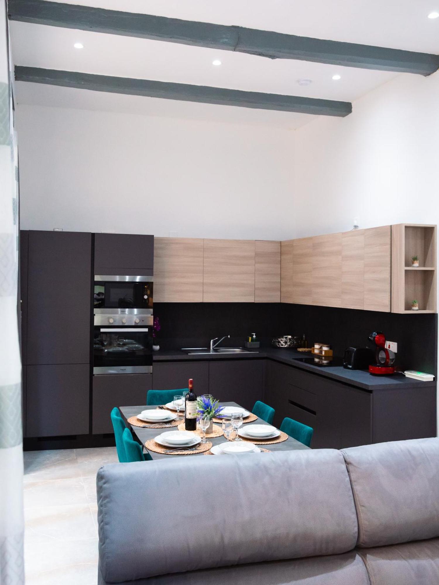 Valletta Waterfront Backyard Flat By Arcobnb Floriana Zewnętrze zdjęcie